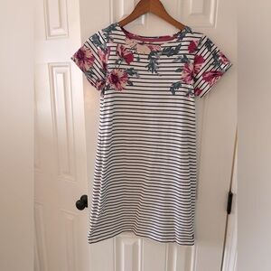 Joules Floral Print T-shirt Dress - EUC - 4